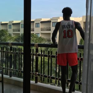 Meet your Posher, Khalil